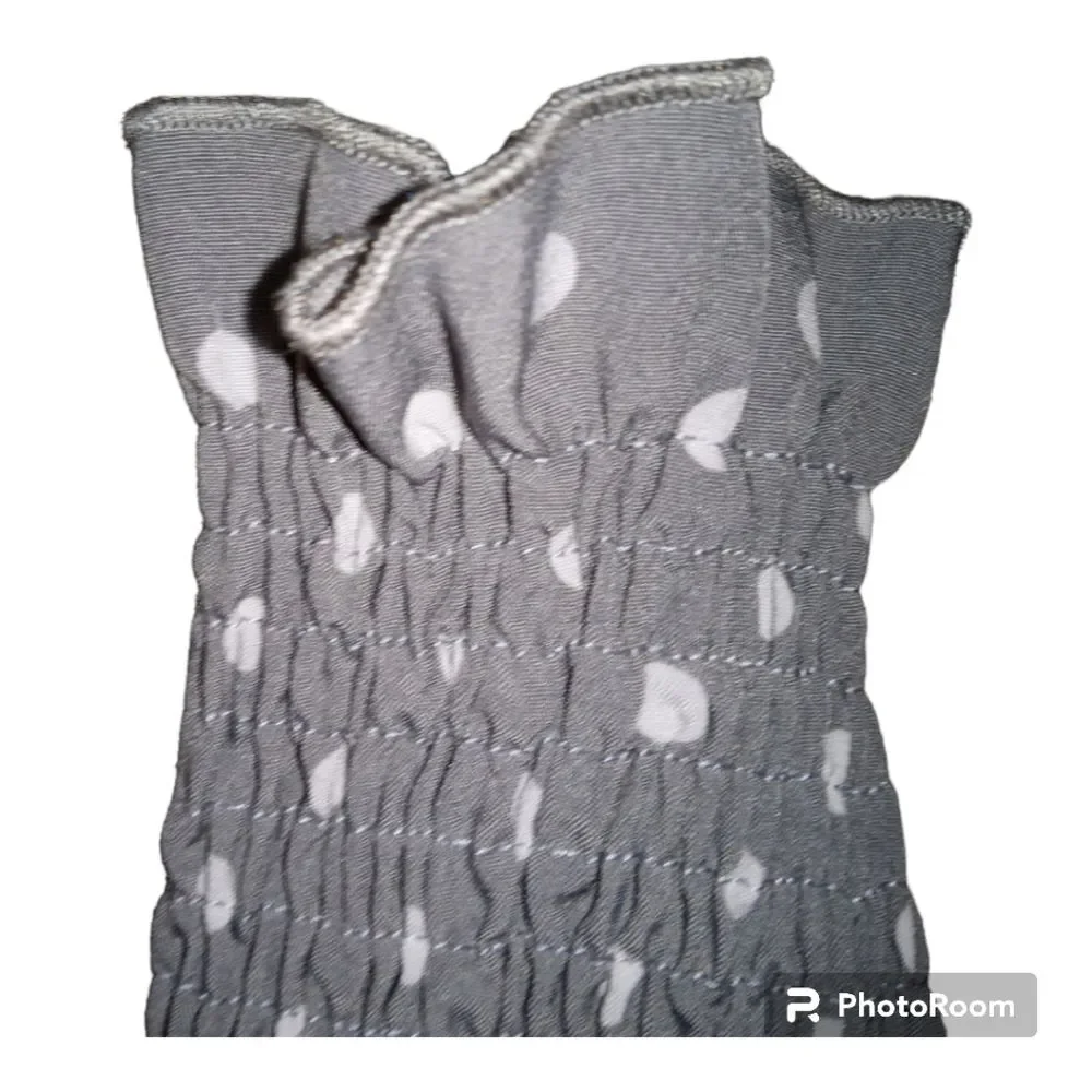 SHEIN Curve Gray White Polka Dot Top Shirred Ruffles Size 4X - Picture 2 of 4